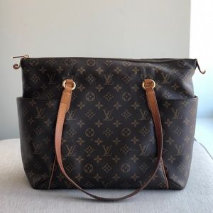 Louis Vuitton Monogram Canvas Totally MM Tote Bag
